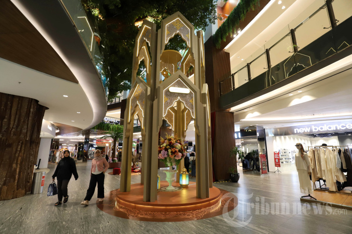 Dekorasi Ramadan di Pusat Perbelanjaan