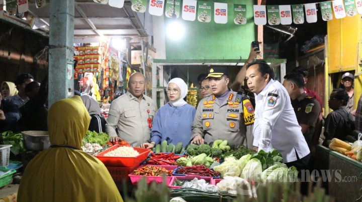 Harga Bahan Pokok Jelang Ramadan di Malang