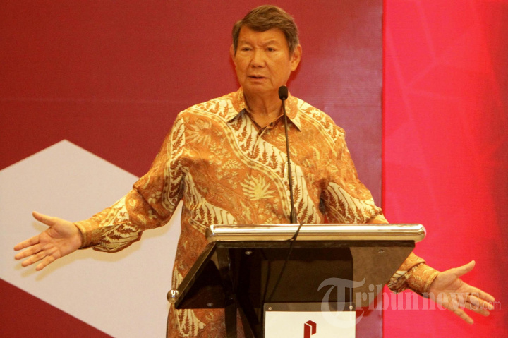 Hashim-Djojohadikusumo-Nilai-Keberhasilan-Pemerintah-di-Bidang-E_20260423_133915.jpg