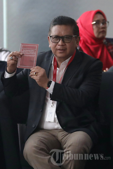 Hasto Kristiyanto Diperiksa KPK