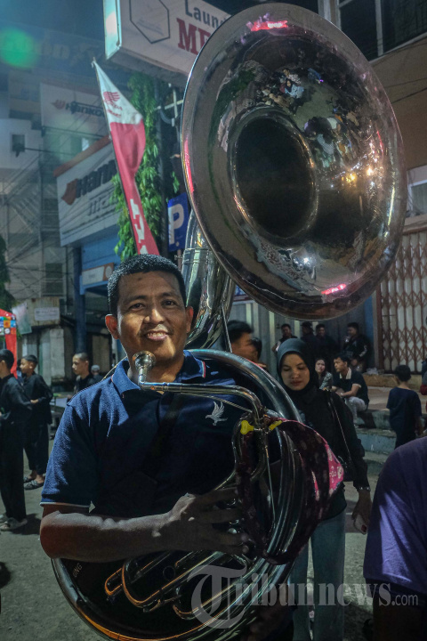 Kegembiraan di Car Free Night Palembang