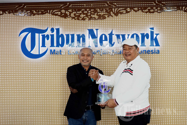 Ketua DPP PSI Bestari Barus Sambangi Tribun Network