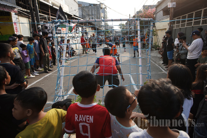 Liga-Akamsi-Talenta-Sepak-Bola-Indonesia-dari-Jalanan-Jakarta_20260511_054346.jpg