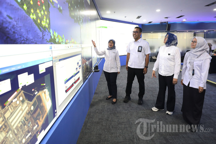 Melihat Command Center Pupuk Indonesia