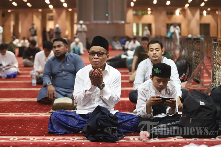 Menjemput Malam Lailatulqadar di Masjid Istiqlal