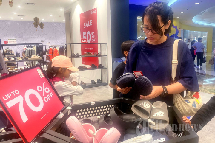 Midnight Sale di Mall Kota Kasablanka