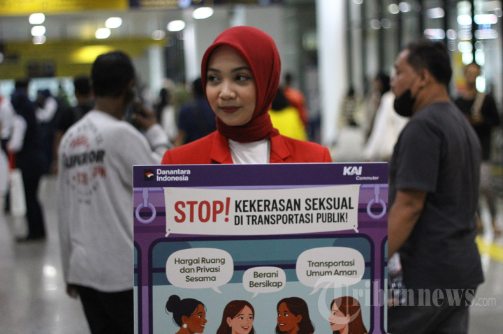 Milenial KAI Commuter Sosialisasi Anti Pelecehan dan Kegiatan TJ
