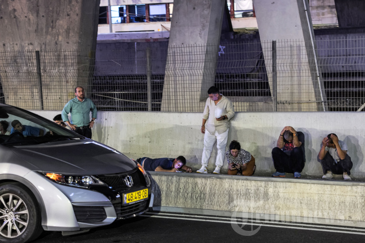 Paniknya Warga Israel saat Digempur Ratusan Rudal Balistik Iran