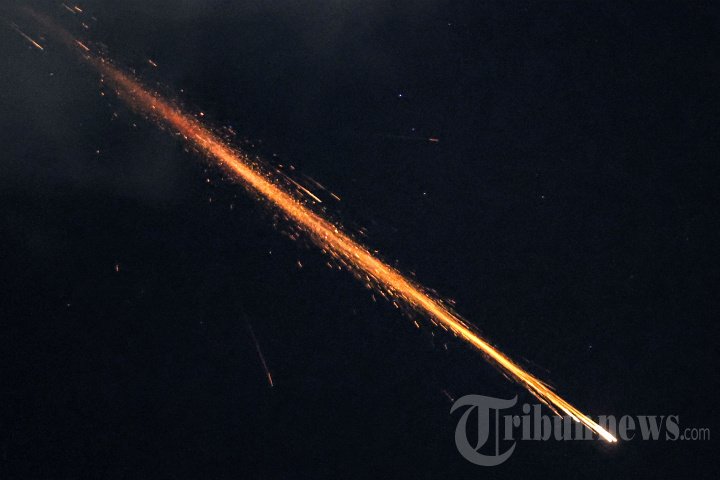 Paniknya Warga Israel saat Digempur Ratusan Rudal Balistik Iran