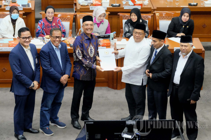 Panja DPR dan Pemerintah Sepakati Biaya Haji 2026
