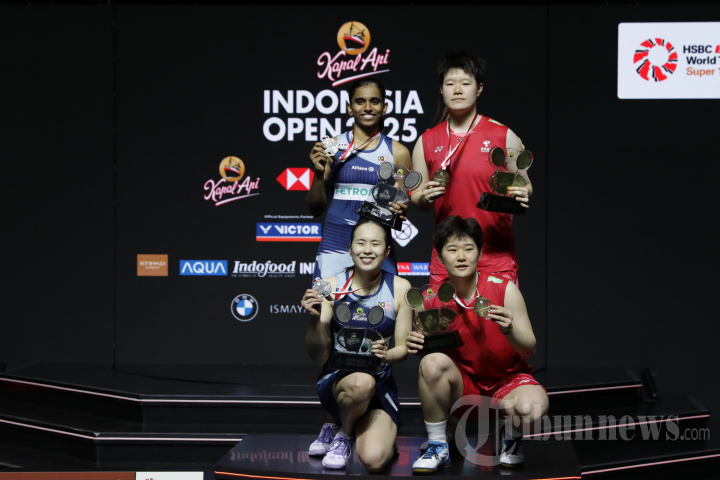 Pasangan Liu dan Tan Juara Ganda Putri Indonesia Open 2025
