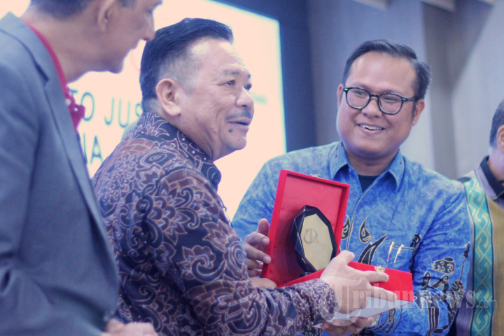 Pelatihan Hukum Berlanjutan dan Peningkatan Kompetensi Advokat