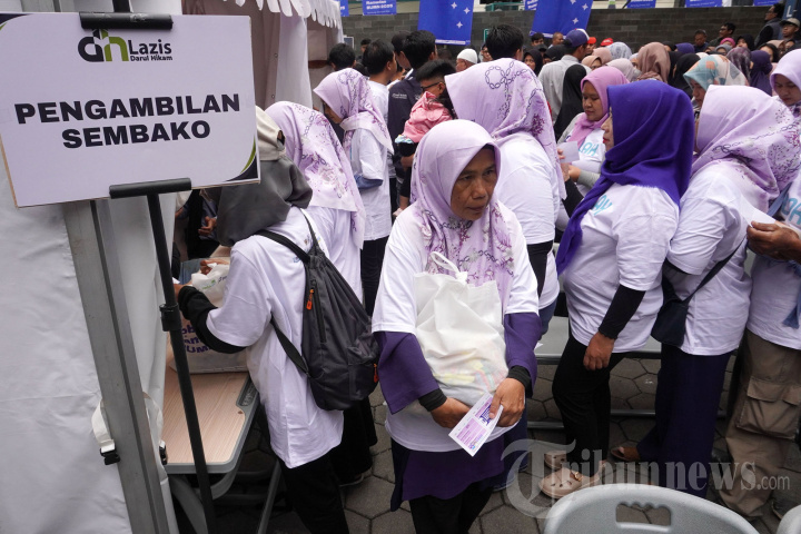 Pelindo Gelar Sobat Aksi Ramadan BUMN 2025