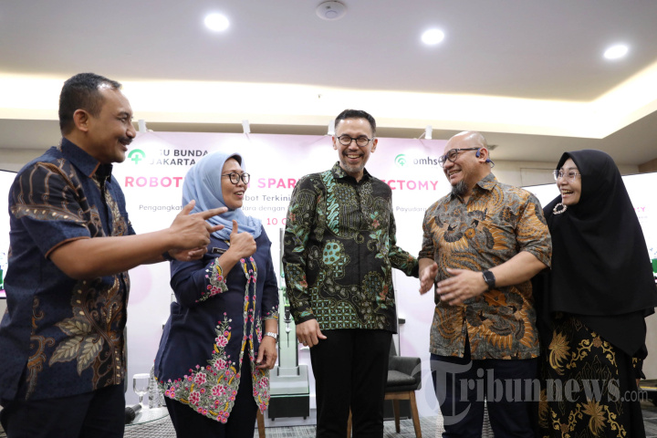 Peluncuran Operasi Robotic Skin Sparing Mastectomy