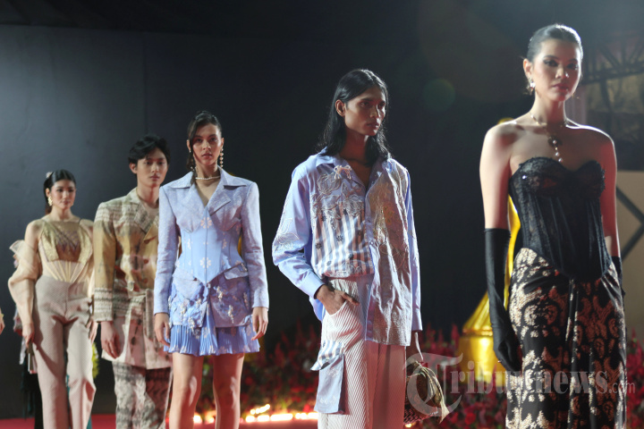 Pembukaan Peragaan Busana JF3 2025