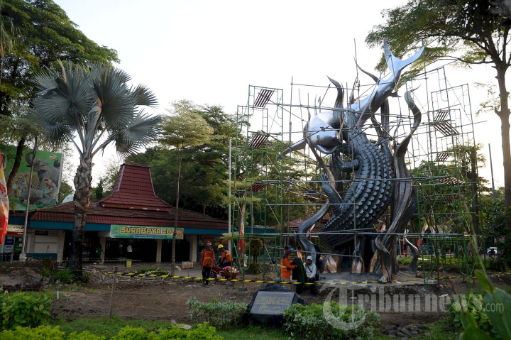 Pengecatan Patung Suroboyo