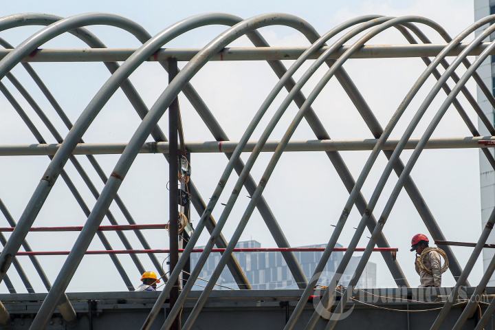 Penyelesaian Proyek Pembangunan JPO Mas Mansyur