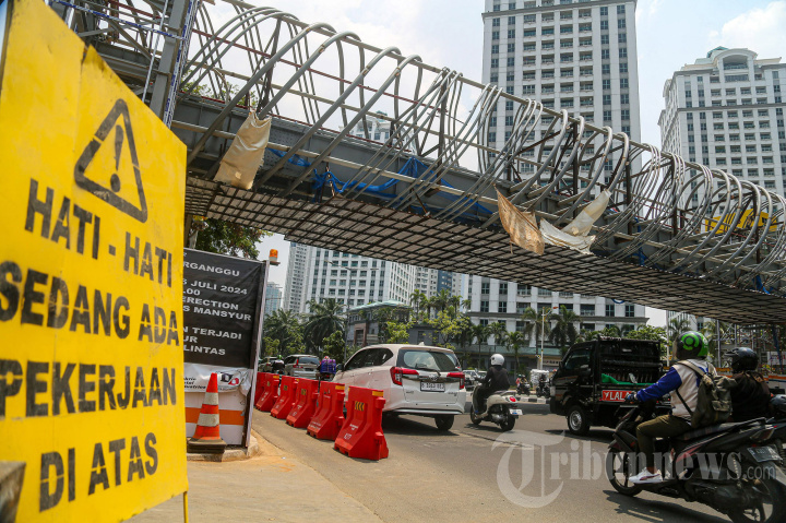 Penyelesaian Proyek Pembangunan JPO Mas Mansyur