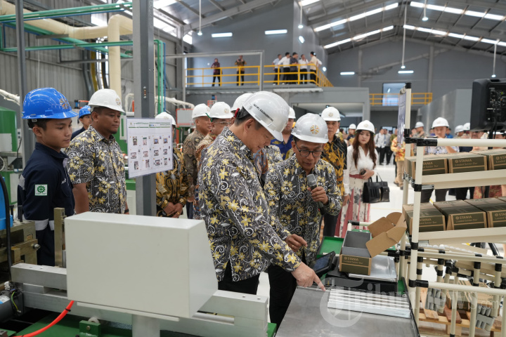 Peresmian Pabrik Solder Ramah Lingkungan di Batam