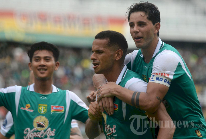 Persebaya Surabaya Bantai Persijap Jepara 4-0