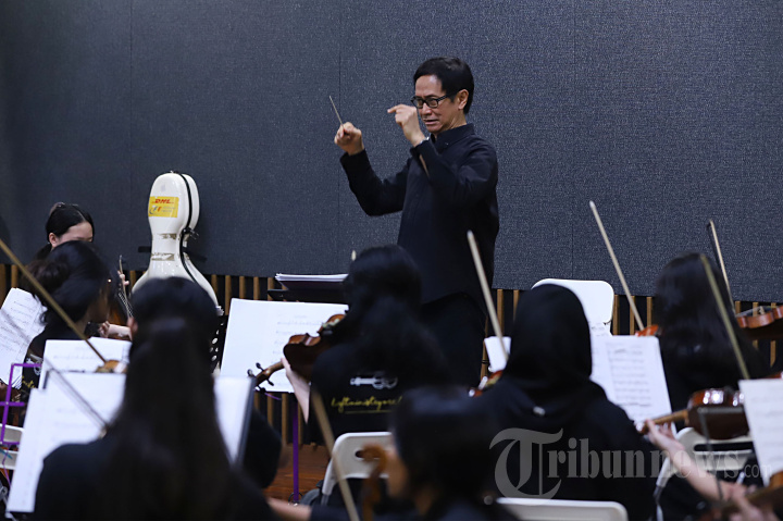 Persiapan Jelang Konser A Million Lights