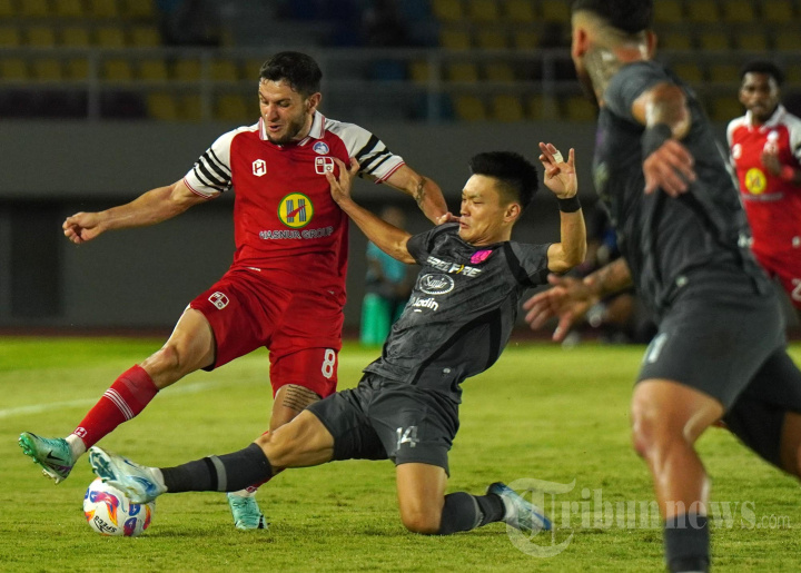 Persis Solo vs Barito Putera