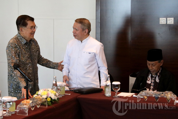 Pertemuan-JK-dengan-Tokoh-Pelaku-Perundingan-Damai-Malino_20260421_140916.jpg