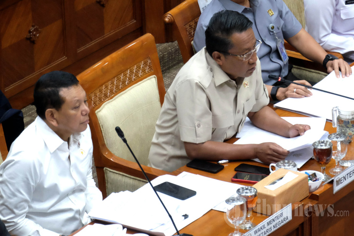 Raker Komisi III DPR dengan Pemerintah