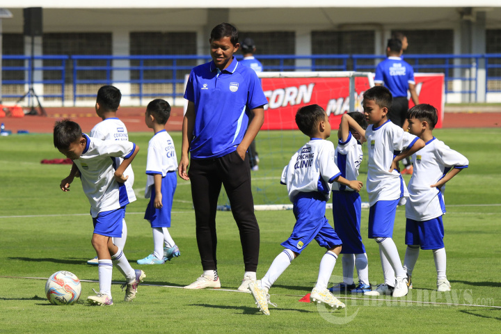 Ratusan Anak Ikuti Persibday Festival 2025 di Stadion GBLA
