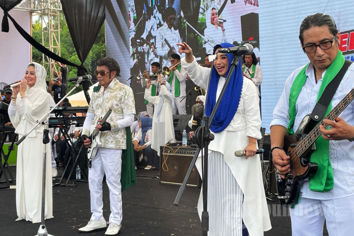 Roma Irama Hadiri Kampanye Akbar Besti