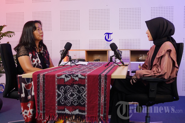 Saksi Kata dengan Aktivis Perempuan Ririn Sefsani