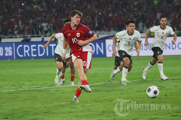 Selebrasi Ole Romeny Usai Bobol Gawang China