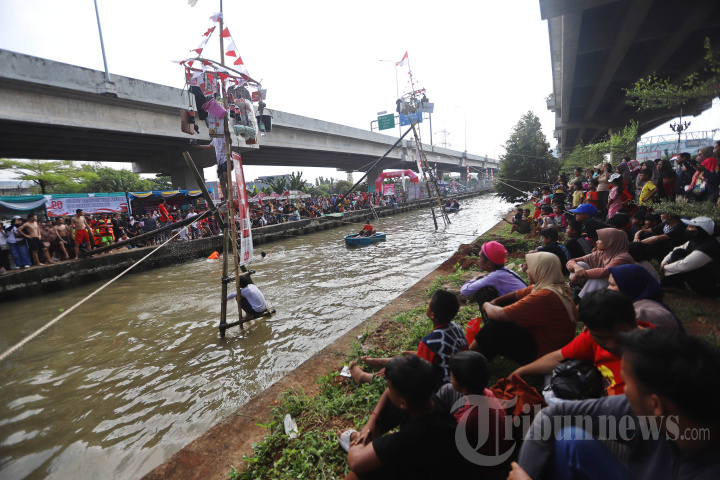 Semarak Perayaan Kemerdekaan RI di Kalimalang