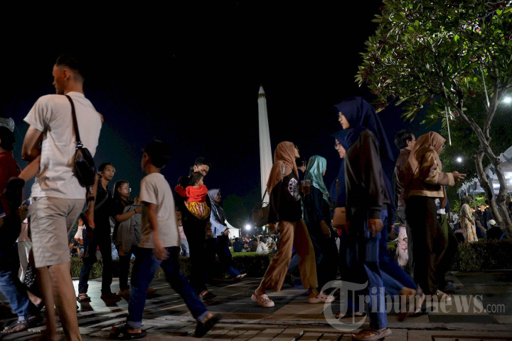 Senja Budaya di Tugu Pahlawan