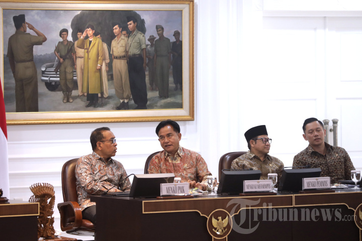 Sidang Kabinet Paripurna Perdana Kabinet Merah Putih