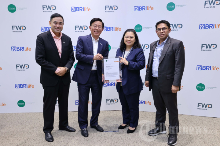 Studi Kasus Kerja Sama BRI Life dan FWD Group