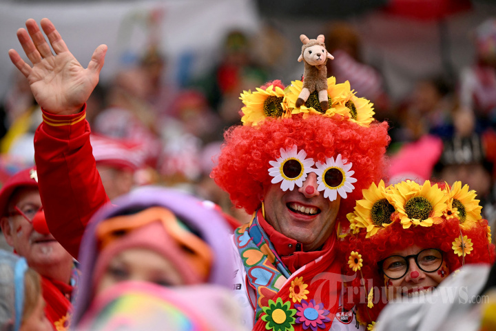 Suka Cita Dimulainya Musim Karnaval di Jerman