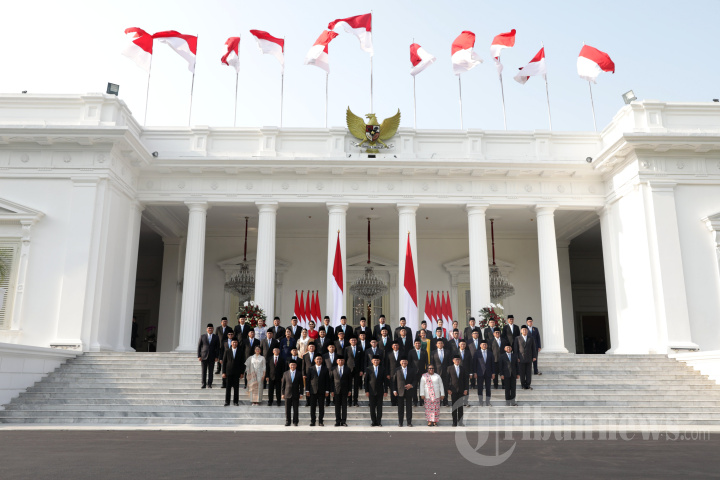 Wakil Menteri Kabinet Merah Putih Berfoto Bersama Usai Dilantik