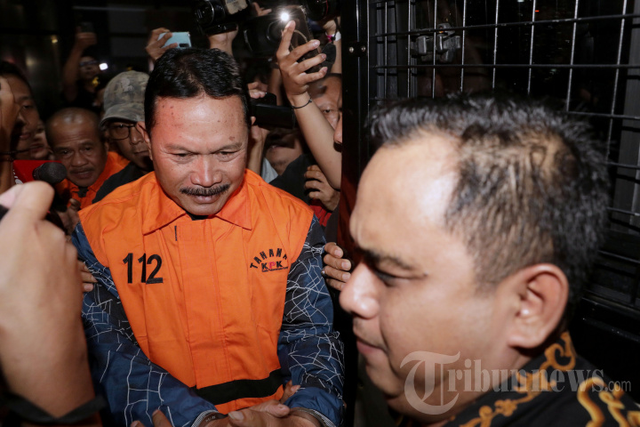Walikota Madiun Maidi Ditahan KPK