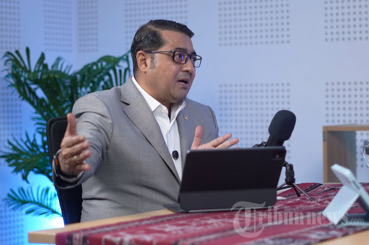 Wawancara Khusus Menteri Ekraf Teuku Riefky Harsya