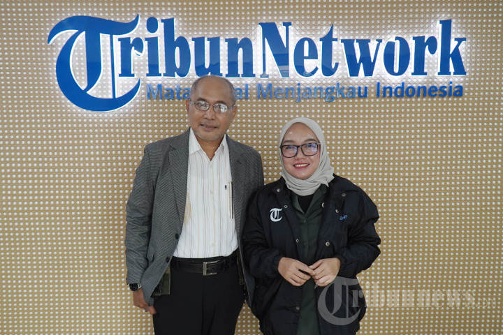 Wawancara Khusus Wamen Koperasi Farida Farichah