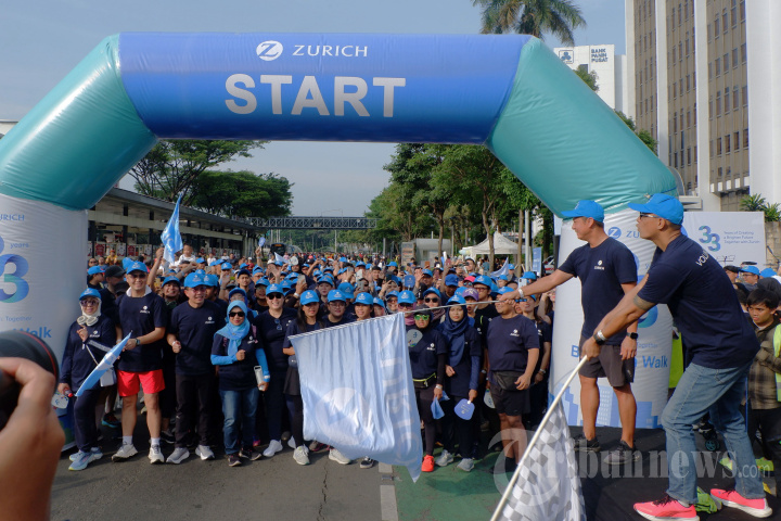 Zurich Indonesia Gelar Fun Walk dan Aktivitas Sosial