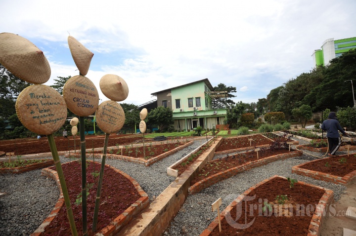 Agro Edukasi Wisata Ragunan bagi Warga Jakarta