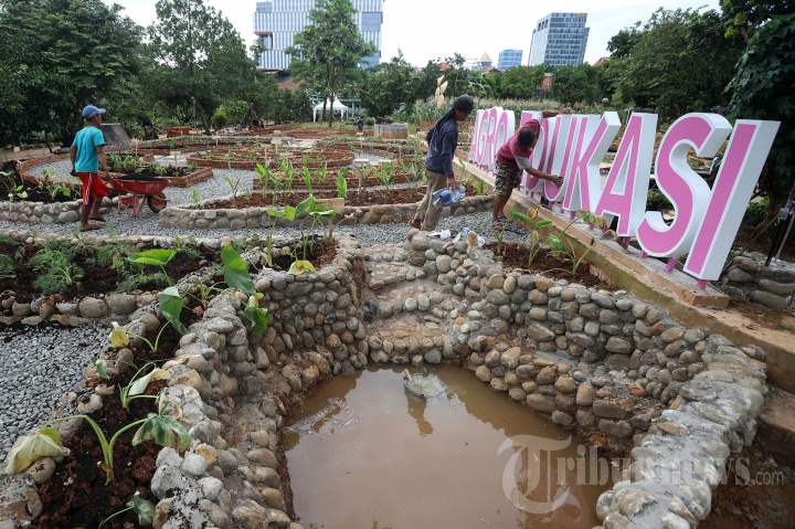 Agro Edukasi Wisata Ragunan bagi Warga Jakarta