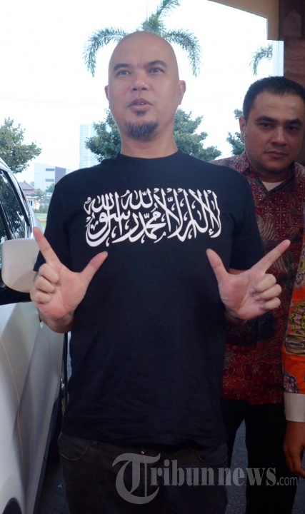Ahmad Dhani Penuhi Panggilan Polda Jawa Timur