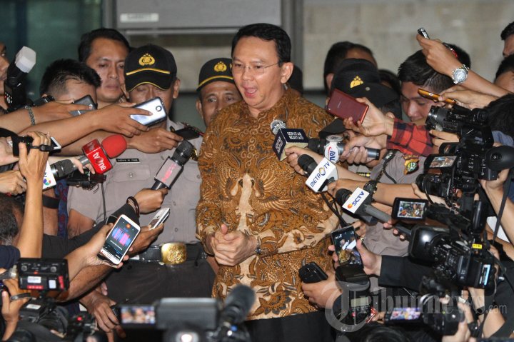 Ahok Diperiksa 8 Jam Terkait Kasus Suap Reklamasi