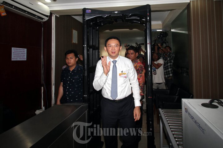 Ahok Diperiksa Bareskrim Terkait UPS
