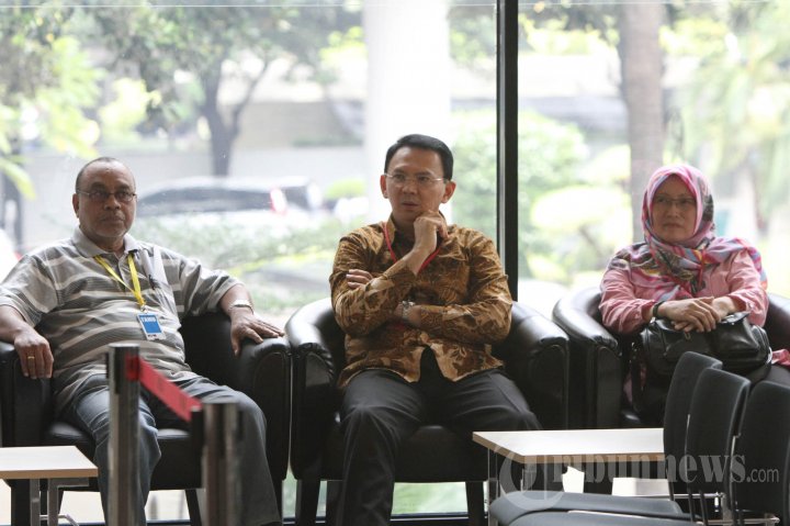 Ahok Diperiksa KPK Kasus Suap Reklamasi