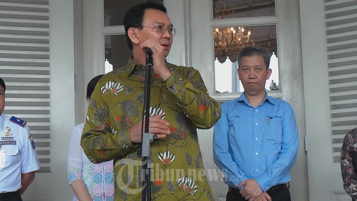 Ahok Istri Veronica Resmikan Bus Transjakarta Khusus Perempuan