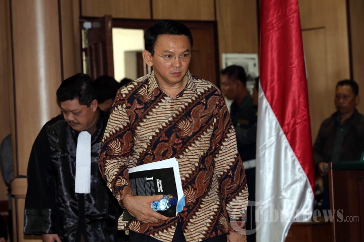 Ahok Jalani Sidang Perdana